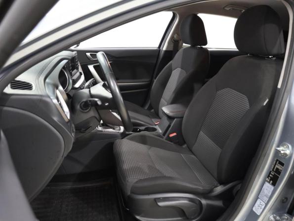 Kia Ceed III с пробегом 2021 года, цена 1 879 000 рублей, 44721 км, хэтчбек, Автокод Объявления