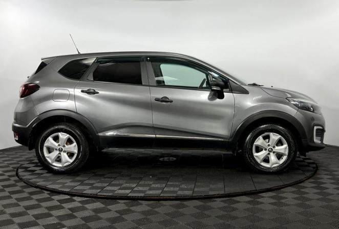 Renault Kaptur I с пробегом 2017 года, цена 1 290 000 рублей, 118289 км, внедорожник, Автокод Объявления