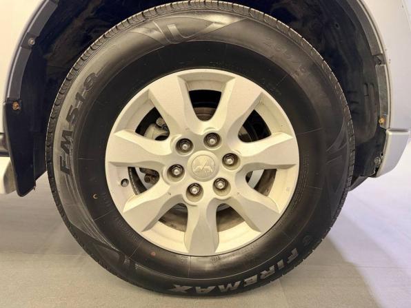 Mitsubishi Pajero IV Рестайлинг 1 с пробегом 2011 года, цена 1 600 000 рублей, 301938 км, внедорожник, Автокод Объявления