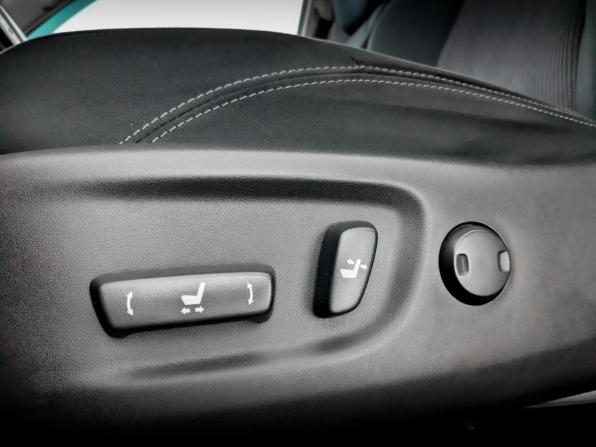 Toyota Land Cruiser Prado 150 Series Рестайлинг 3 с пробегом 2021 года, цена 5 415 000 рублей, 50750 км, внедорожник, Автокод Объявления