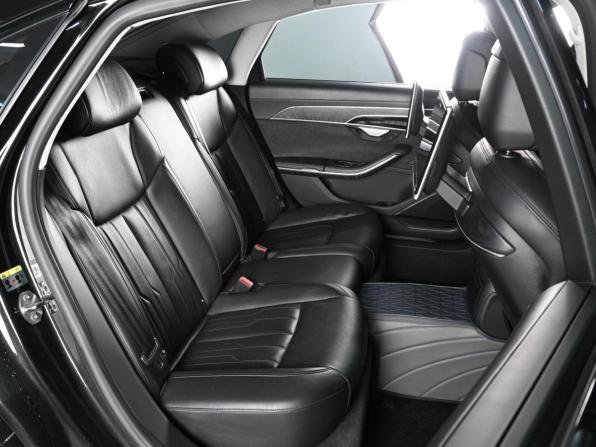 Audi A8 IV (D5) с пробегом 2018 года, цена 5 119 000 рублей, 123833 км, седан, Автокод Объявления