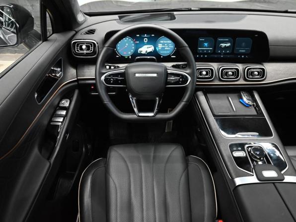 Jaecoo J8 с пробегом 2024 года, цена 4 000 000 рублей, 35315 км, внедорожник, Автокод Объявления