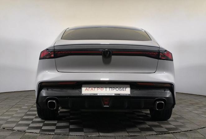 Changan UNI-V I с пробегом 2023 года, цена 2 215 000 рублей, 76912 км, лифтбек, Автокод Объявления