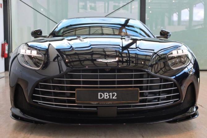 Новый Aston Martin DB12 2025 года, цена 37 034 100 рублей, купе, Автокод Объявления