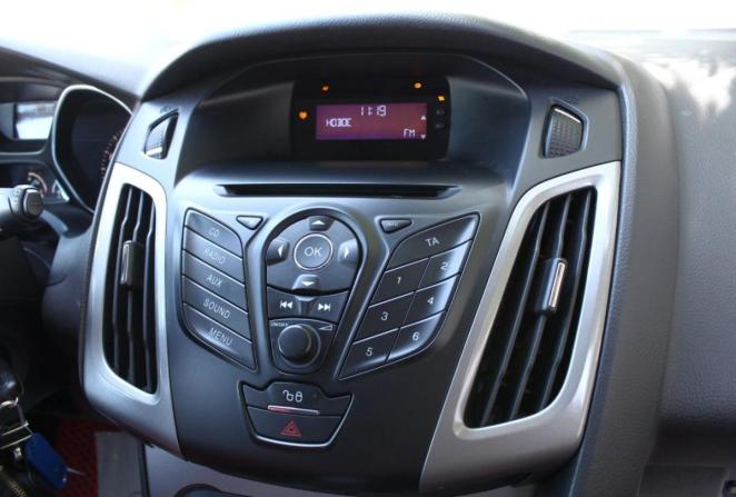 Ford Focus III с пробегом 2012 года, цена 850 000 рублей, 92426 км, хэтчбек, Автокод Объявления