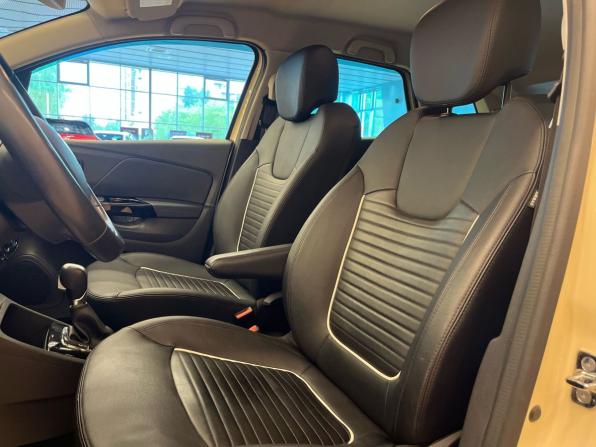 Renault Kaptur I с пробегом 2019 года, цена 1 749 000 рублей, 76000 км, внедорожник, Автокод Объявления