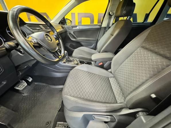 Volkswagen Tiguan II с пробегом 2018 года, цена 2 499 000 рублей, 146000 км, внедорожник, Автокод Объявления