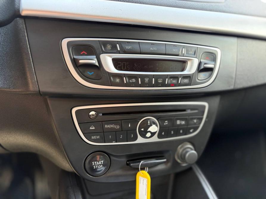 Renault Fluence I Санкт-Петербург  - изображение 13