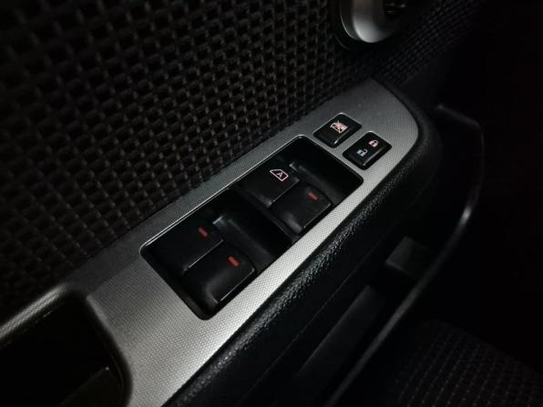Nissan Tiida I Рестайлинг с пробегом 2013 года, цена 790 000 рублей, 160127 км, хэтчбек, Автокод Объявления