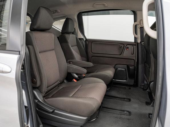 Honda Freed II Рестайлинг с пробегом 2022 года, цена 2 000 000 рублей, 23000 км, компактвэн, Автокод Объявления
