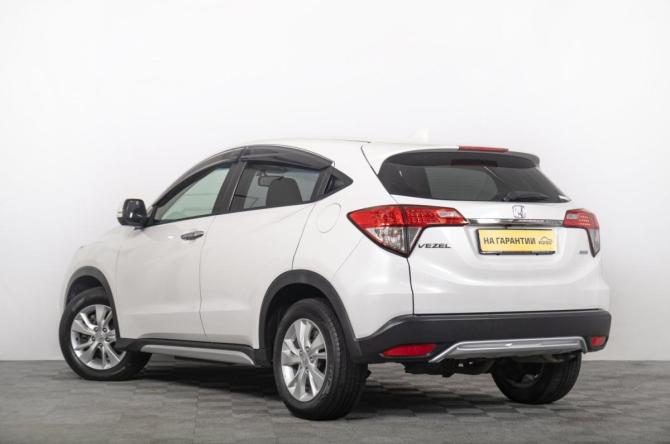 Honda Vezel I Рестайлинг с пробегом 2018 года, цена 1 919 000 рублей, 105003 км, внедорожник, Автокод Объявления