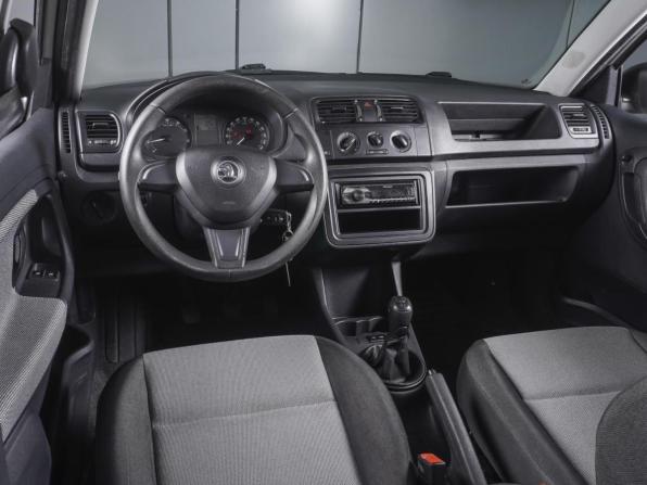 Skoda Fabia II Рестайлинг с пробегом 2013 года, цена 865 000 рублей, 65197 км, хэтчбек, Автокод Объявления