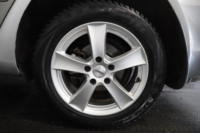 Skoda Octavia II (A5) Рестайлинг с пробегом 2009 года, цена 599 000 рублей, 211000 км, лифтбек, Автокод Объявления