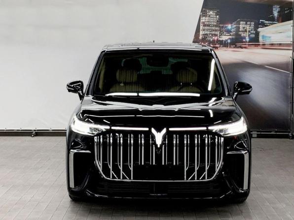 Voyah Dream I с пробегом 2023 года, цена 8 299 000 рублей, 1600 км, минивэн, Автокод Объявления