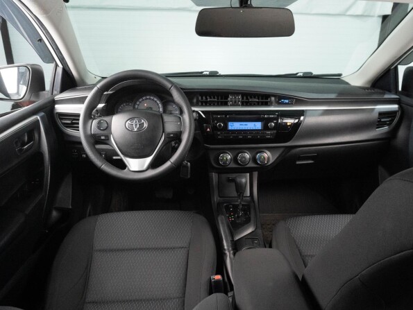 Toyota Corolla XI (E160 E170 E180) с пробегом 2013 года, цена 1 349 000 рублей, 97336 км, седан, Автокод Объявления