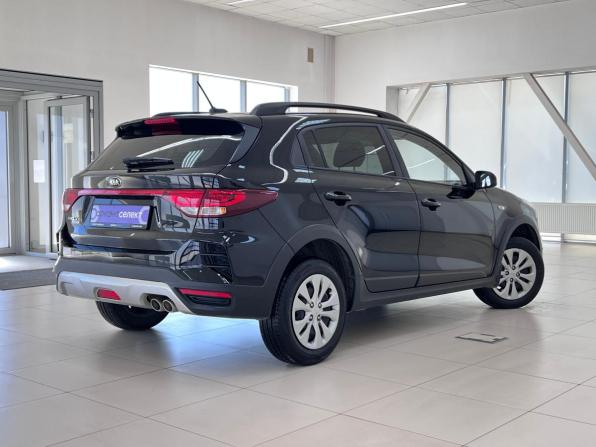 Kia Rio IV Рестайлинг с пробегом 2021 года, цена 1 600 000 рублей, 54726 км, хэтчбек, Автокод Объявления