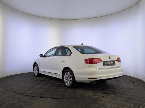 Volkswagen Jetta VI Рестайлинг с пробегом 2016 года, цена 1 490 000 рублей, 81427 км, седан, Автокод Объявления