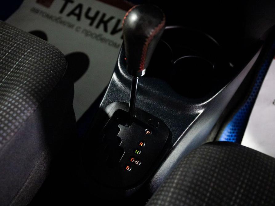 Toyota Vitz III (XP130) Рестайлинг 2 Иркутск  - изображение 14
