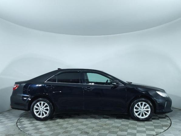 Toyota Camry VII (XV50) Рестайлинг с пробегом 2015 года, цена 1 399 000 рублей, 175582 км, седан, Автокод Объявления