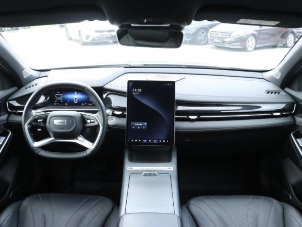 Geely Preface I с пробегом 2024 года, цена 2 550 000 рублей, 40000 км, седан, Автокод Объявления