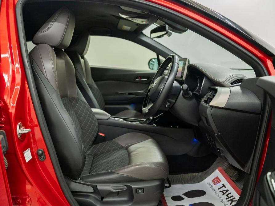 Toyota C-HR I Рестайлинг Красноярск  - изображение 7
