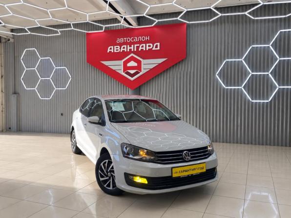 Volkswagen Polo V Рестайлинг с пробегом 2018 года, цена 1 010 000 рублей, 257359 км, седан, Автокод Объявления
