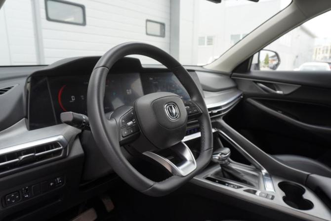 Changan CS35 Plus I Рестайлинг с пробегом 2023 года, цена 1 999 000 рублей, 20730 км, внедорожник, Автокод Объявления