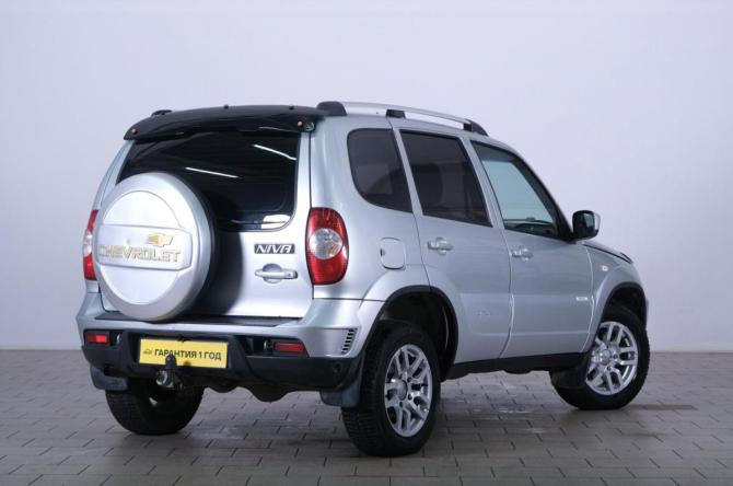 Chevrolet Niva I Рестайлинг с пробегом 2016 года, цена 589 000 рублей, 220000 км, внедорожник, Автокод Объявления