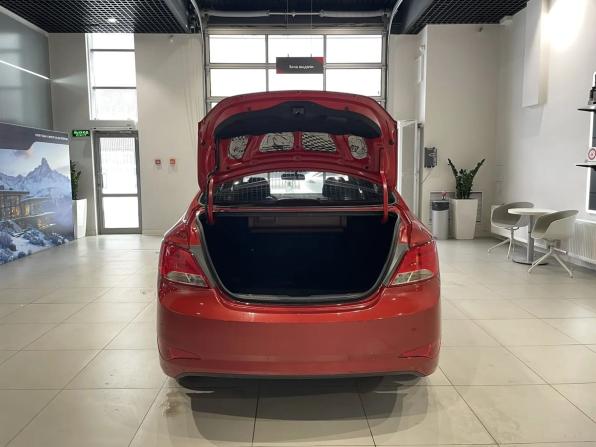 Hyundai Solaris I Рестайлинг с пробегом 2015 года, цена 948 000 рублей, 114339 км, седан, Автокод Объявления