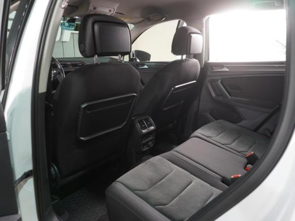 Volkswagen Tiguan II с пробегом 2018 года, цена 2 999 000 рублей, 79972 км, внедорожник, Автокод Объявления