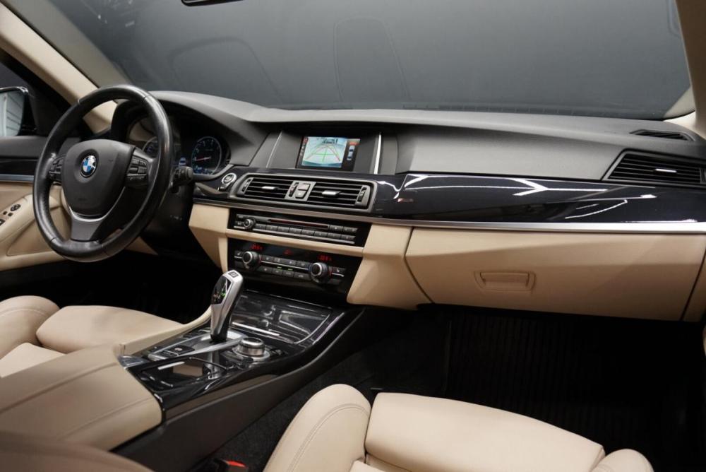 BMW 5 серии VI (F10/F11/F07) Рестайлинг Крым  - изображение 23