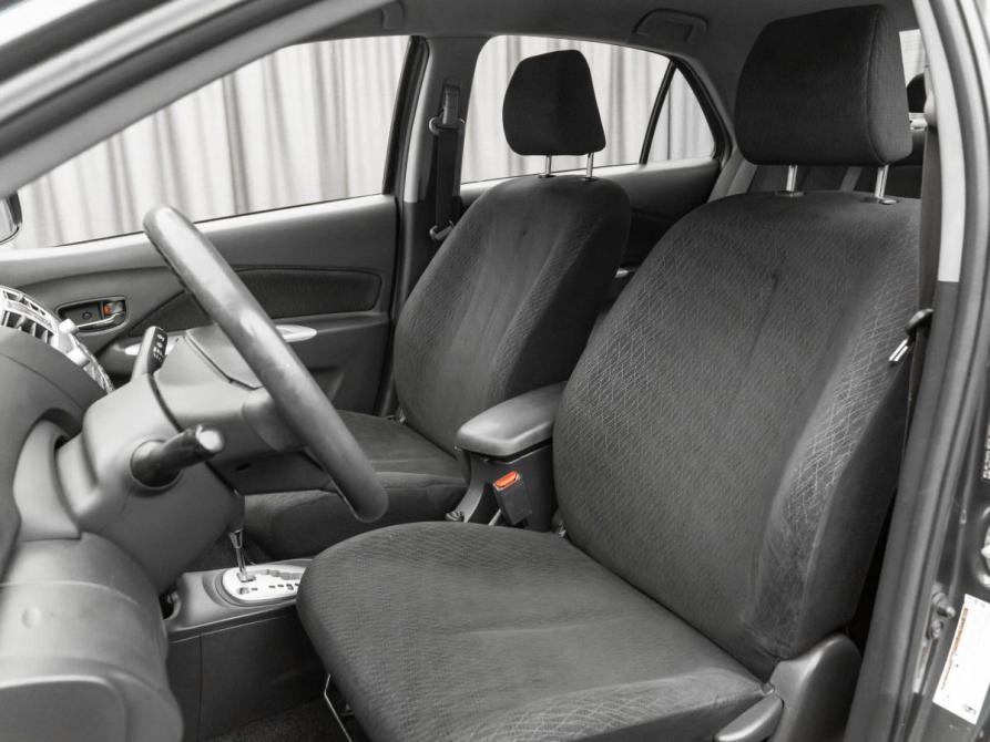 Toyota Yaris II Москва  - изображение 9