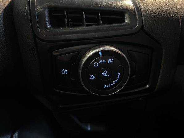 Ford Focus III с пробегом 2013 года, цена 590 000 рублей, 240115 км, седан, Автокод Объявления