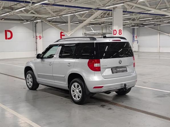Skoda Yeti I Рестайлинг с пробегом 2014 года, цена 639 000 рублей, 247462 км, внедорожник, Автокод Объявления