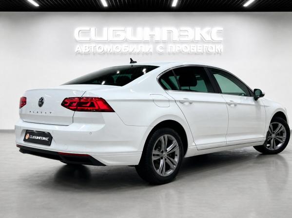 Volkswagen Passat B8 Рестайлинг с пробегом 2020 года, цена 2 590 000 рублей, 36605 км, седан, Автокод Объявления