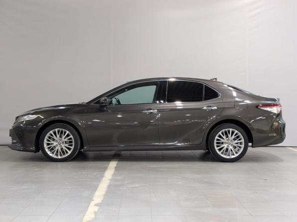 Toyota Camry VIII (XV70) с пробегом 2020 года, цена 2 665 000 рублей, 150000 км, седан, Автокод Объявления
