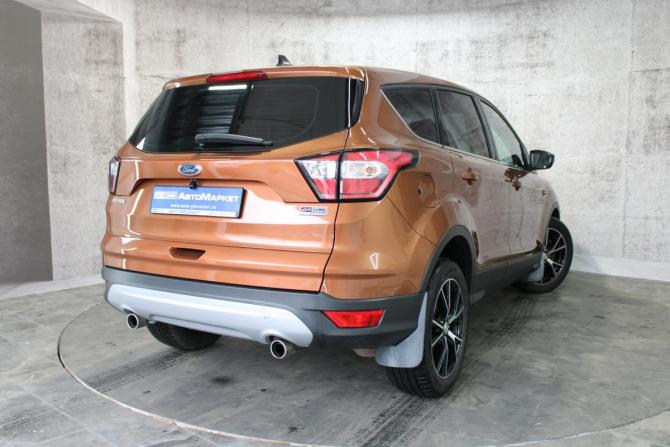 Ford Kuga II Рестайлинг с пробегом 2017 года, цена 1 695 000 рублей, 102429 км, внедорожник, Автокод Объявления