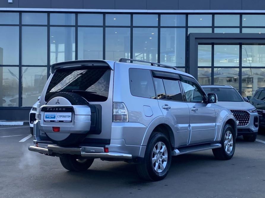 Mitsubishi Pajero IV Рестайлинг 1 Москва  - изображение 5