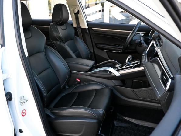 Geely Atlas Pro с пробегом 2024 года, цена 2 419 000 рублей, 12903 км, внедорожник, Автокод Объявления