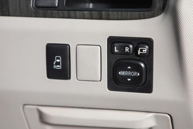 Toyota Estima III с пробегом 2007 года, цена 1 699 000 рублей, 160000 км, минивэн, Автокод Объявления
