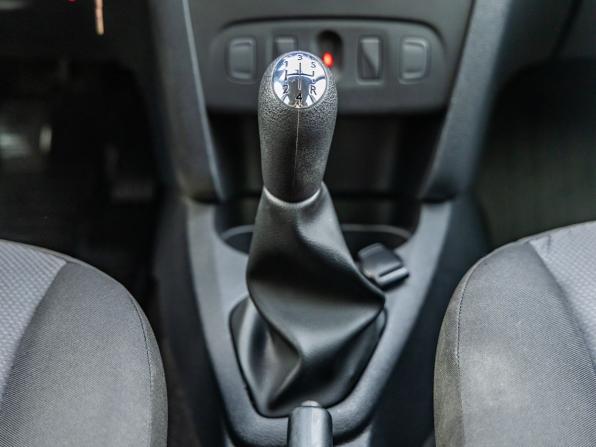 Renault Sandero II Рестайлинг с пробегом 2020 года, цена 1 148 000 рублей, 108599 км, хэтчбек, Автокод Объявления