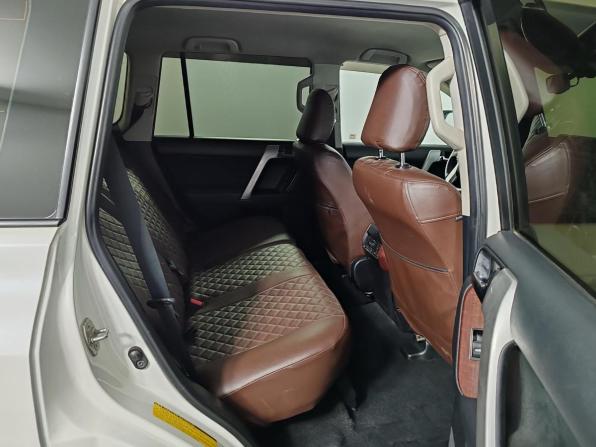 Toyota Land Cruiser Prado 150 Series Рестайлинг 1 с пробегом 2014 года, цена 3 149 000 рублей, 248193 км, внедорожник, Автокод Объявления