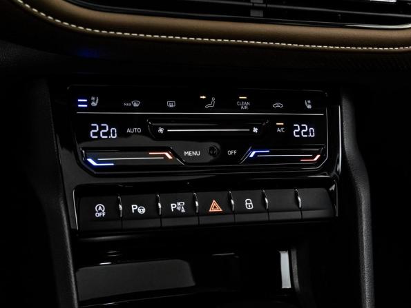 Skoda Kodiaq I Рестайлинг с пробегом 2023 года, цена 4 599 000 рублей, 47305 км, внедорожник, Автокод Объявления