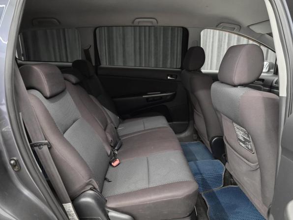 Toyota Wish I с пробегом 2004 года, цена 740 000 рублей, 212000 км, минивэн, Автокод Объявления