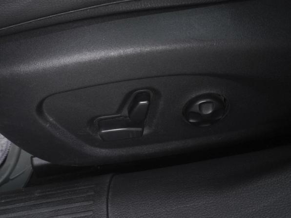 Chrysler 200 II с пробегом 2015 года, цена 1 149 000 рублей, 199973 км, седан, Автокод Объявления