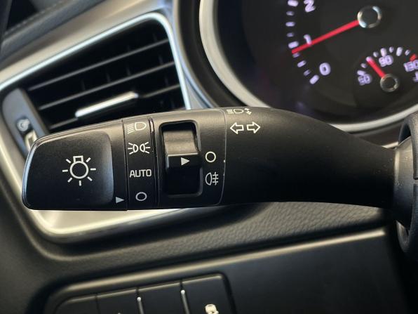 Kia Ceed III с пробегом 2019 года, цена 1 727 000 рублей, 88556 км, хэтчбек, Автокод Объявления