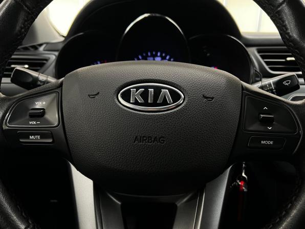Kia Rio III с пробегом 2014 года, цена 620 000 рублей, 229655 км, седан, Автокод Объявления