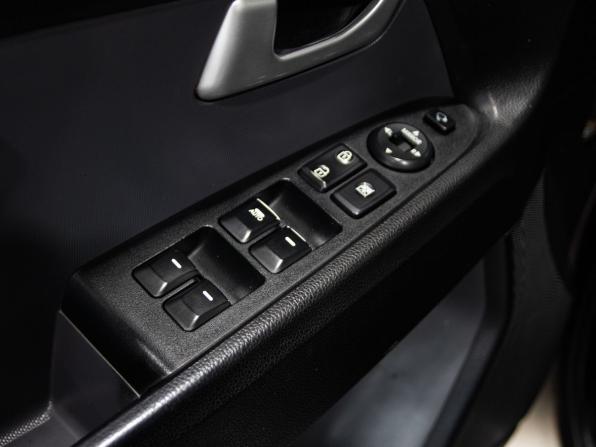 Kia Sportage III с пробегом 2013 года, цена 1 289 000 рублей, 258000 км, внедорожник, Автокод Объявления