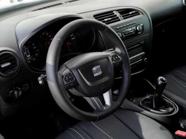 SEAT Leon II Рестайлинг с пробегом 2012 года, цена 520 000 рублей, 230663 км, хэтчбек, Автокод Объявления