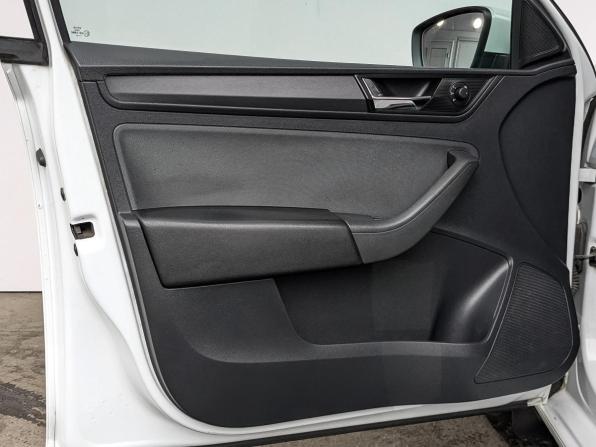 Skoda Rapid II с пробегом 2021 года, цена 1 230 000 рублей, 189913 км, лифтбек, Автокод Объявления